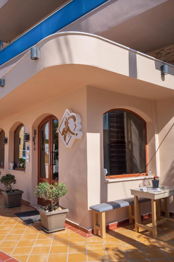 Minos Boutique Hotel Agia Galini Exterior foto